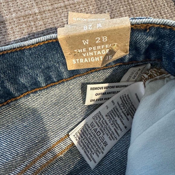 Madewell Perfect Vintage Straight Jean NWT 28 - Picture 3 of 6